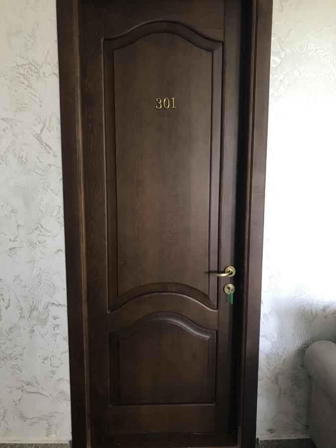 Nani'S Sweet Home Batumi Exterior photo